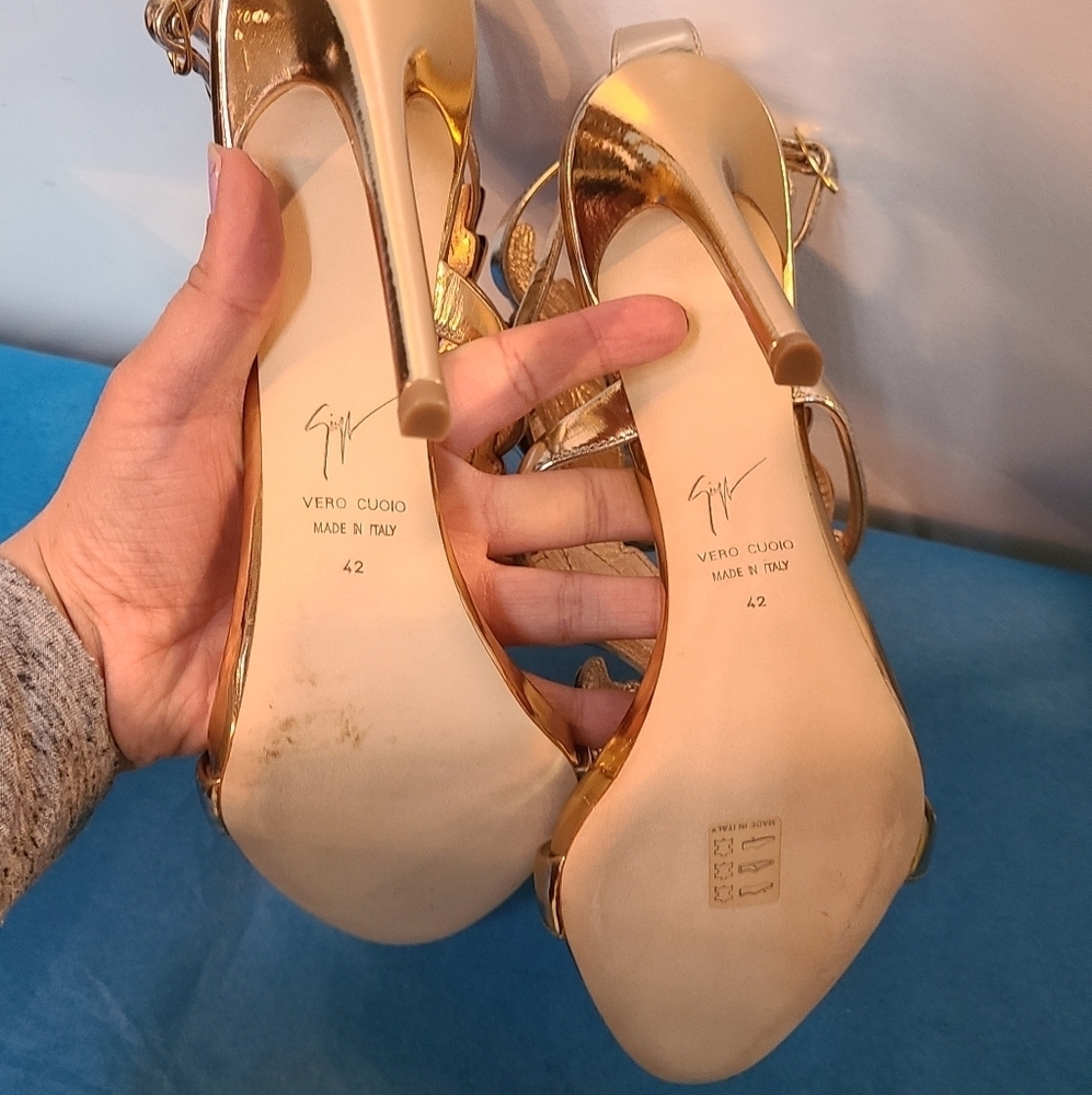 Giuseppe Zanotti Gold Coline Wings Leather Sandal Heels - Picture 2 of 15